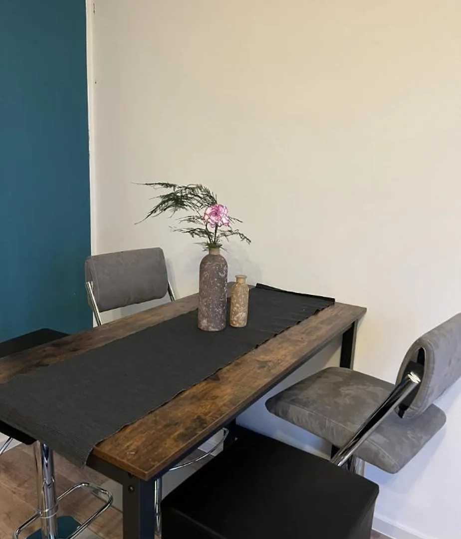 Apartment Juna Mit Tg Stellplatz Leipzig